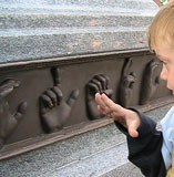 deaf child using ASL